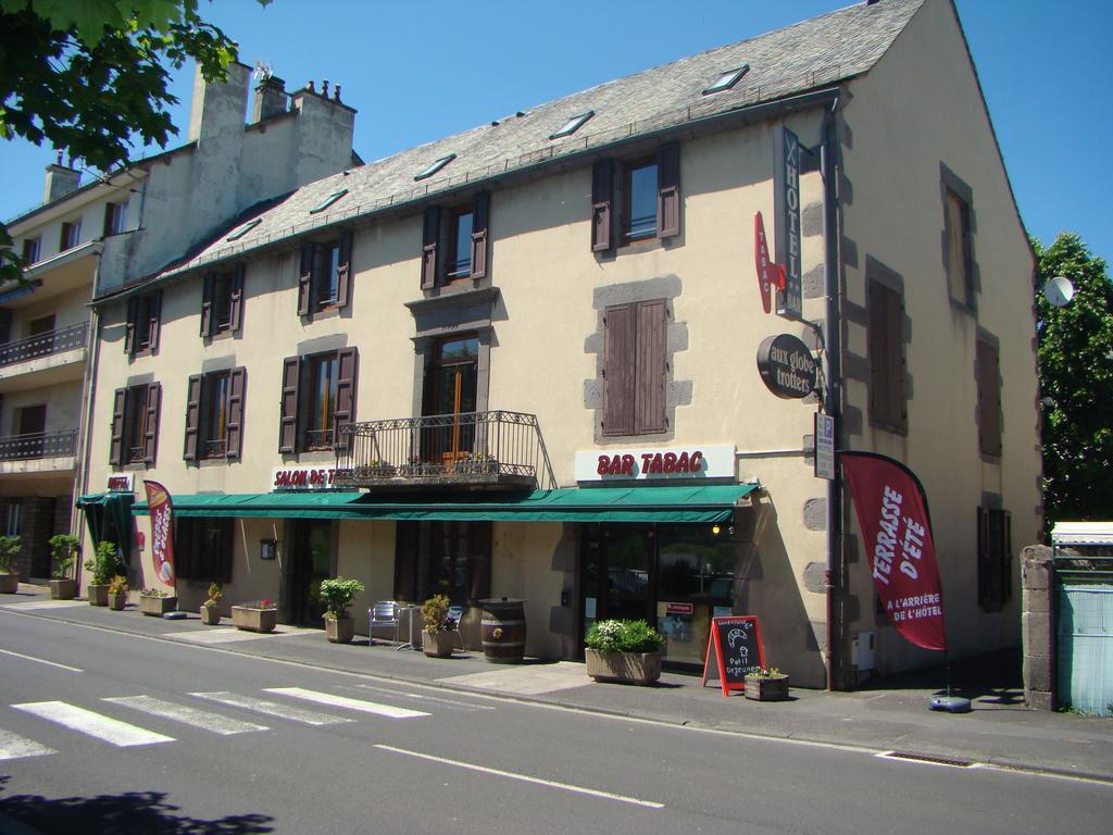 Aux Globe-Trotters Murat (Cantal) Exterior foto