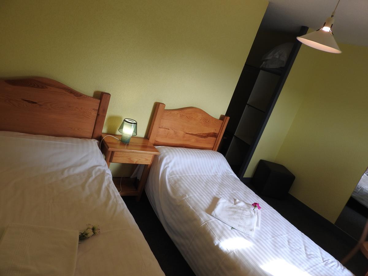 Aux Globe-Trotters Murat (Cantal) Exterior foto