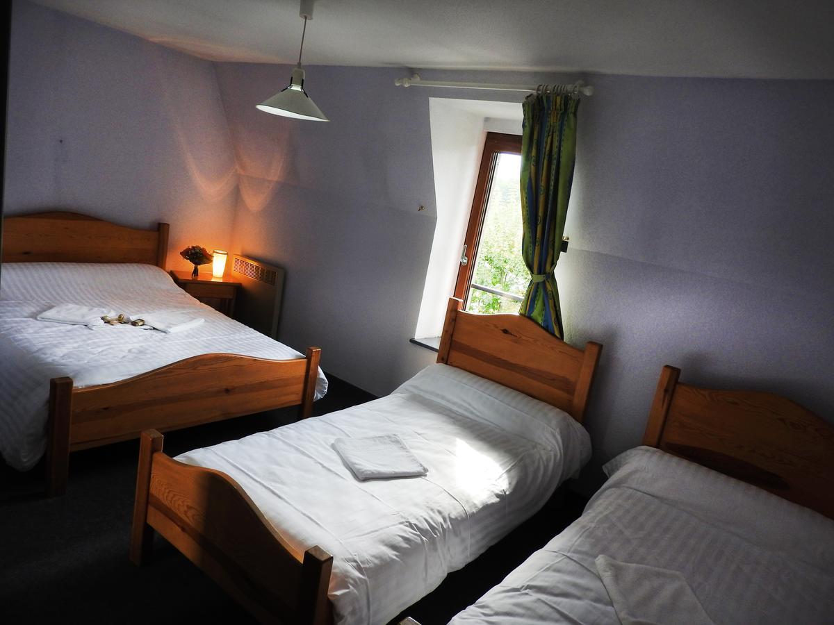 Aux Globe-Trotters Murat (Cantal) Exterior foto