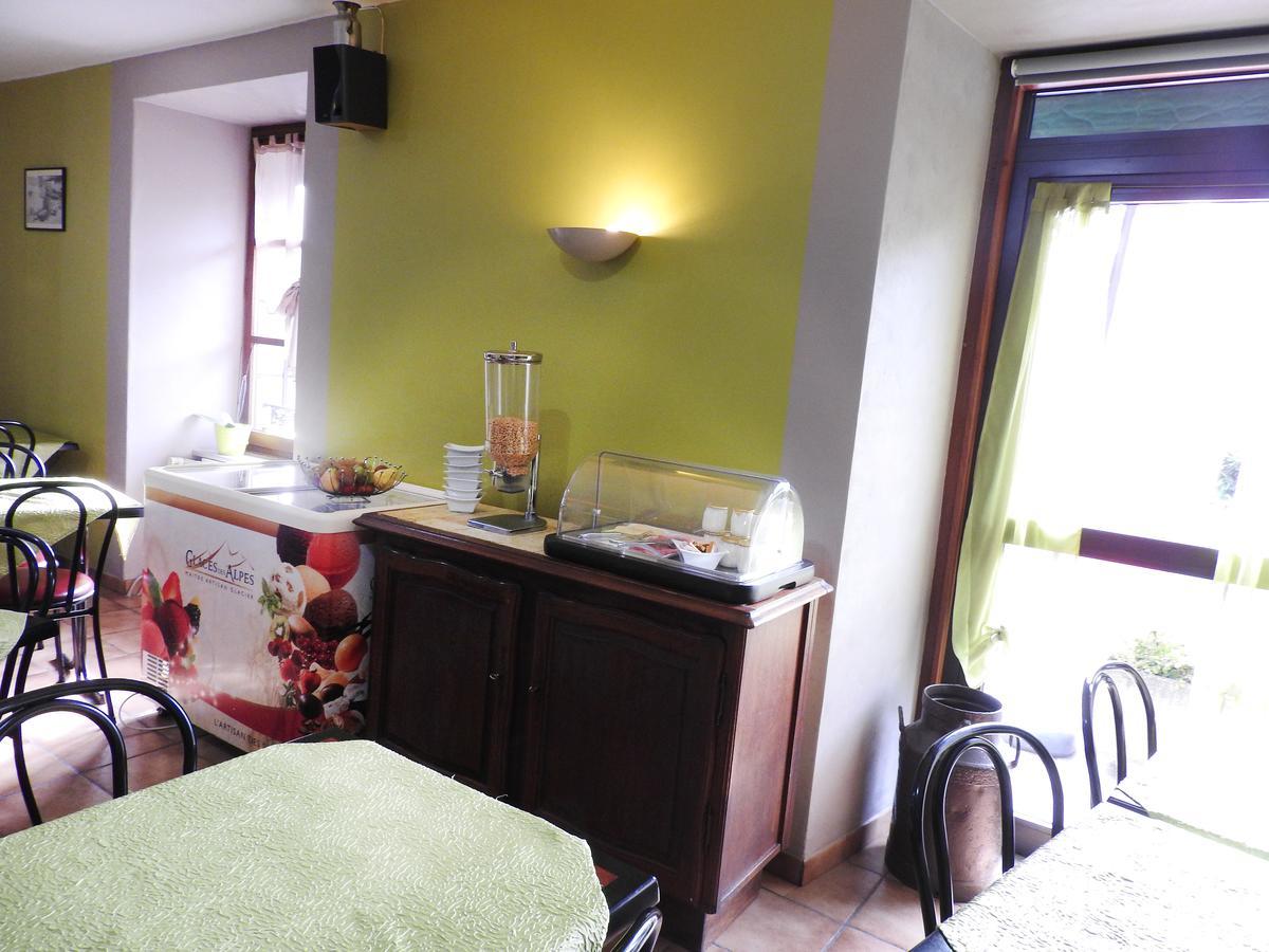 Aux Globe-Trotters Murat (Cantal) Exterior foto